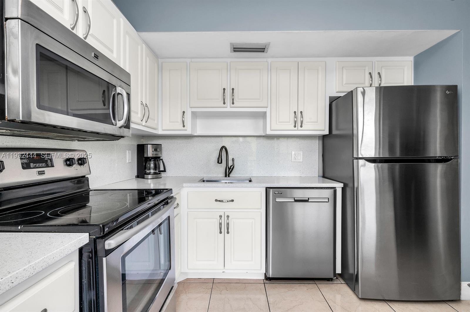 2800 N Palm Aire Drive 309, Pompano Beach, FL 33069, Pompano Beach