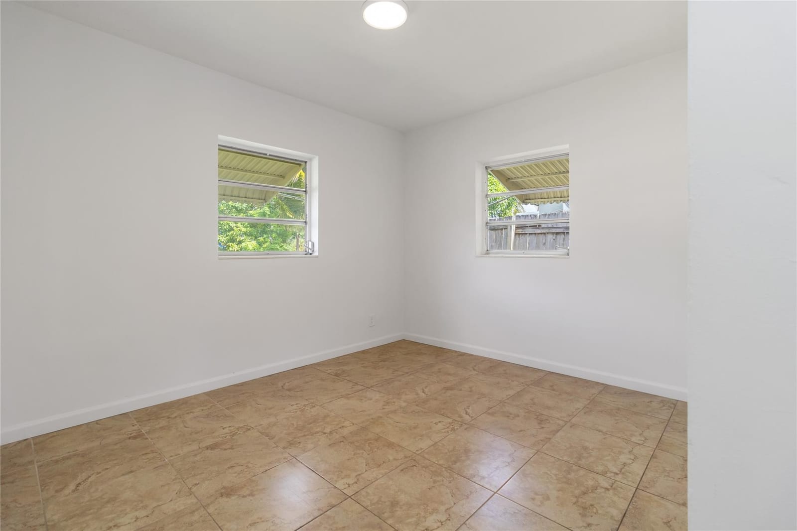 500 NE 61st Court, Fort Lauderdale, FL 33334 photo 14