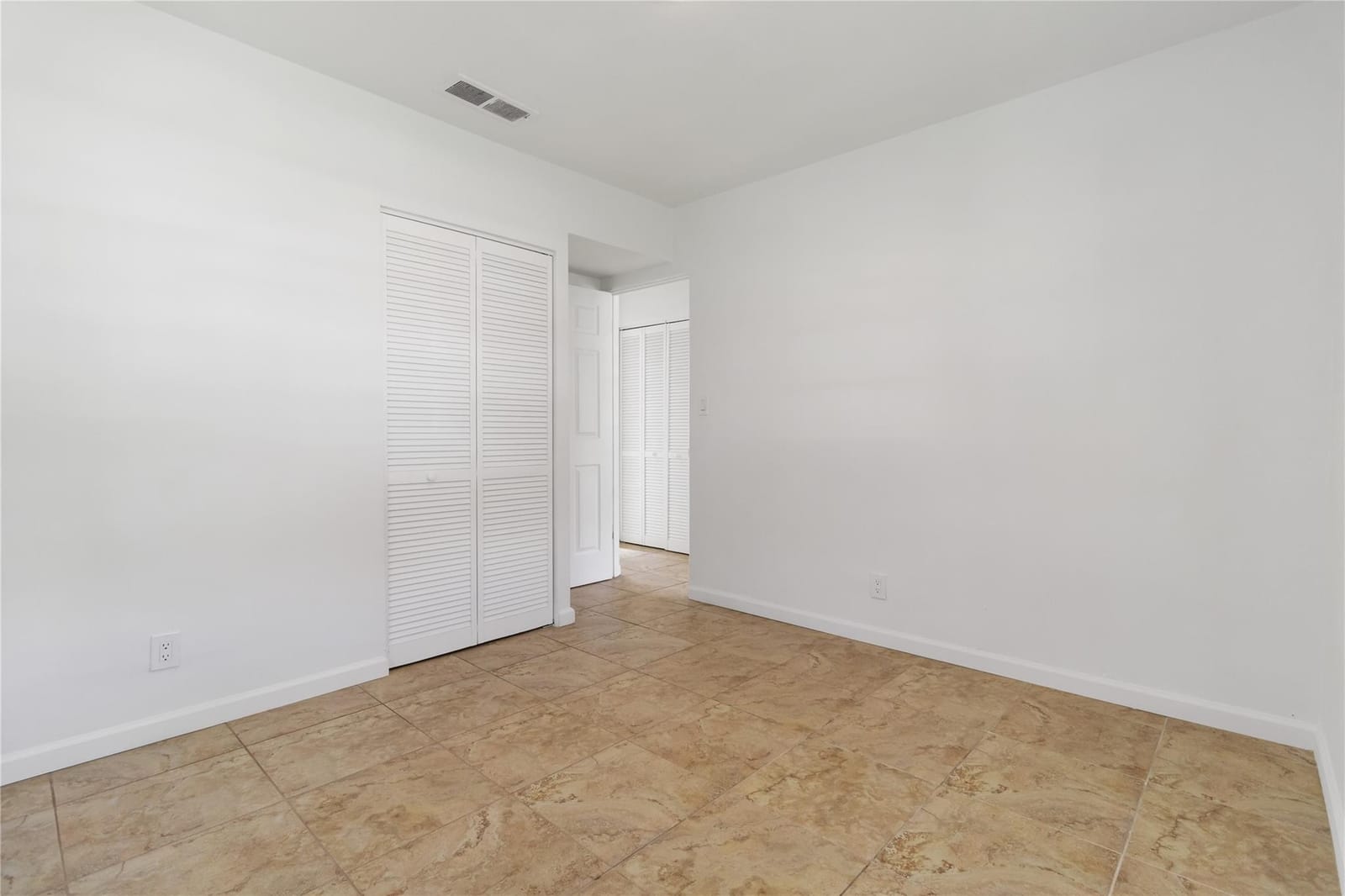 500 NE 61st Court, Fort Lauderdale, FL 33334 photo 15