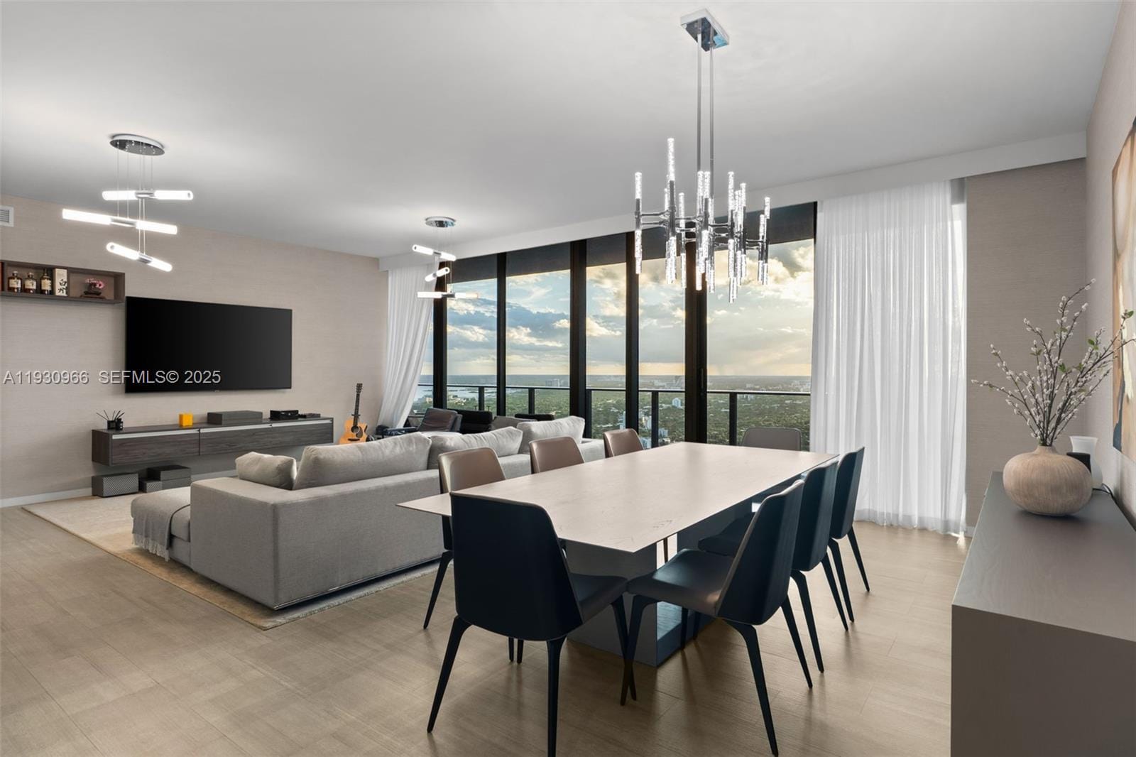 1000 Brickell Plaza PH5904, Miami, FL 33131 photo 2