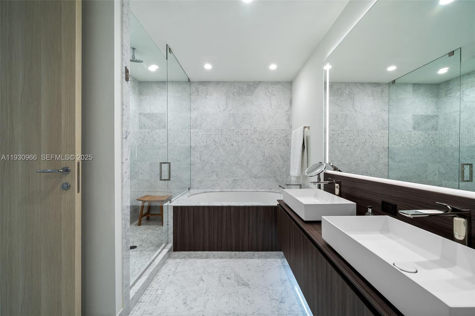 1000 Brickell Plaza PH5904, Miami, FL 33131 photo 11