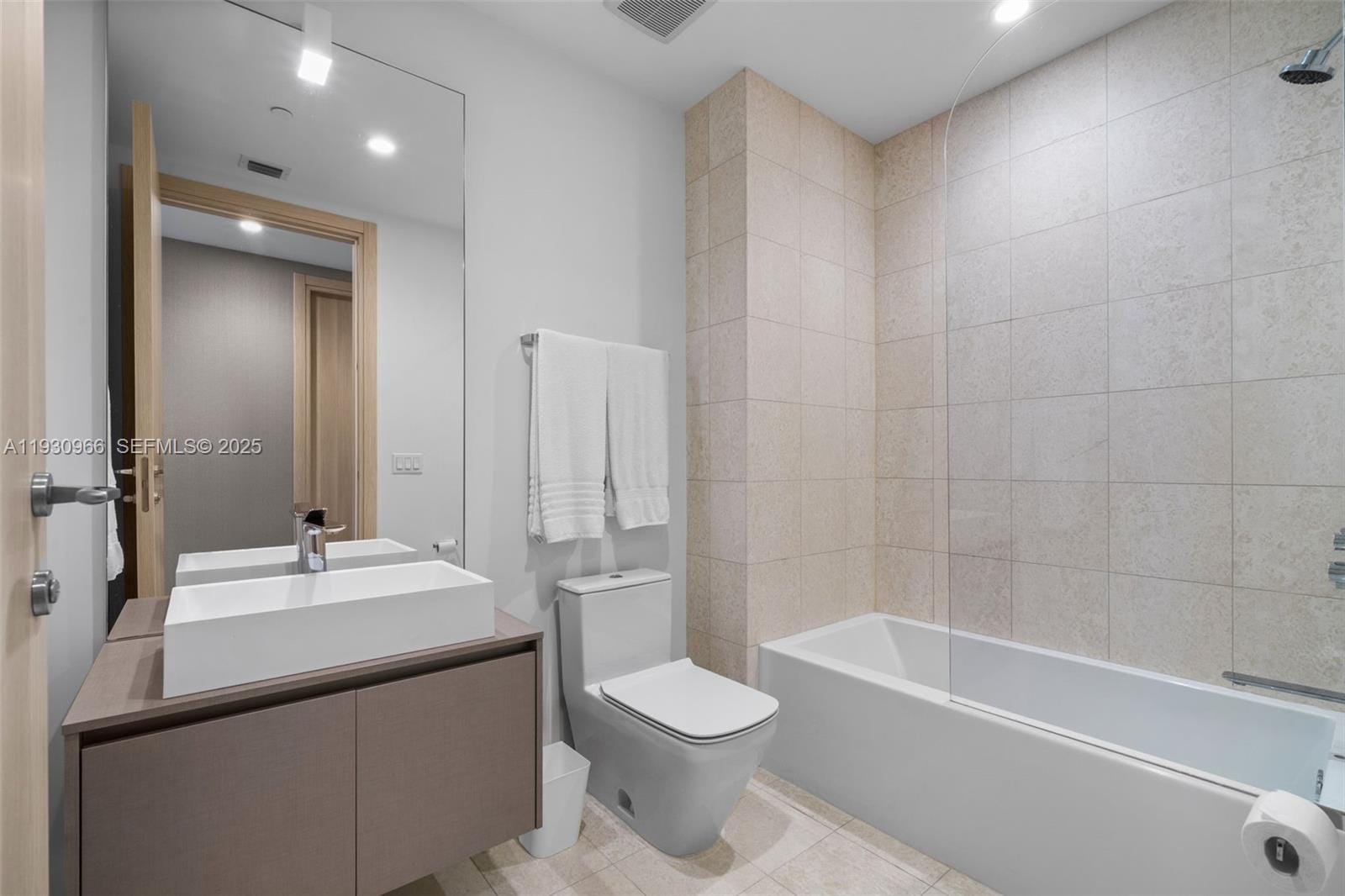 1000 Brickell Plaza PH5904, Miami, FL 33131 photo 16