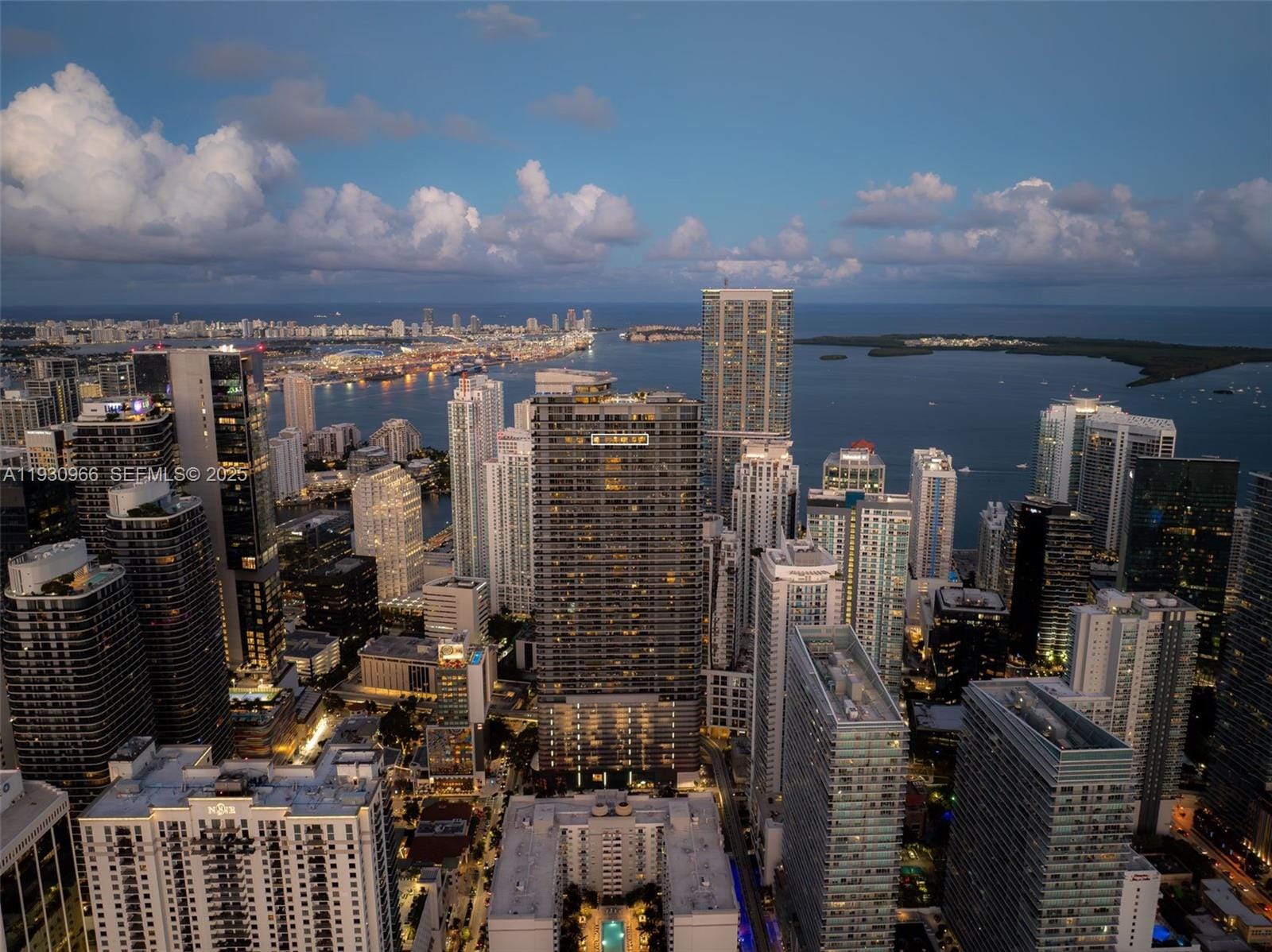 1000 Brickell Plaza PH5904, Miami, FL 33131 photo 25