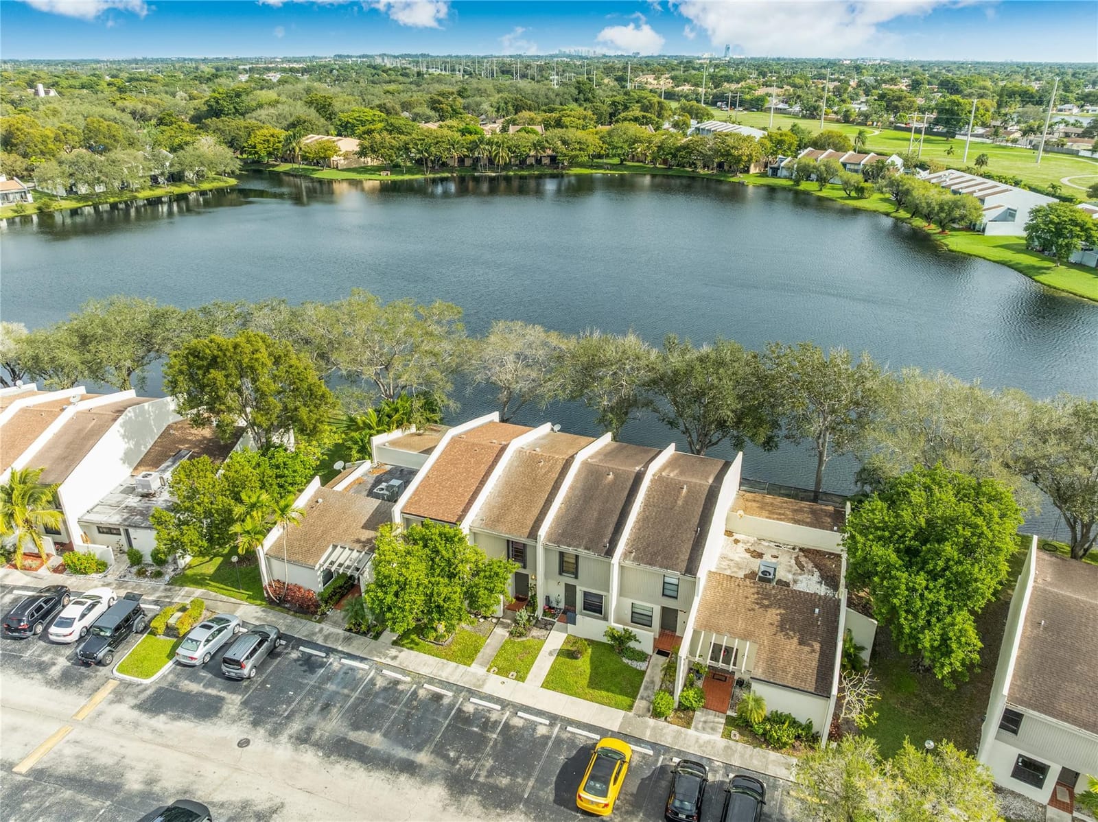 1225 NW 98th Terrace 144, Pembroke Pines, FL 33024 photo 23