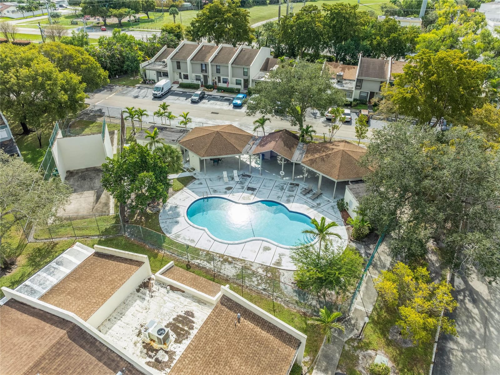 1225 NW 98th Terrace 144, Pembroke Pines, FL 33024 photo 24
