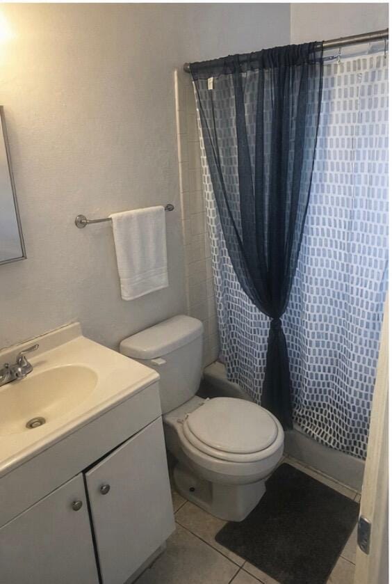 5702 Briarwood Street, Mangonia Park, FL 33407 photo 9