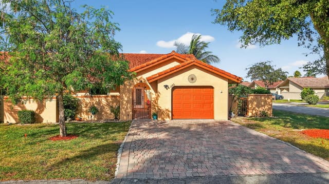 1290 NW 21st Terrace, sold in Rainberry Lake, Delray Beach, FL