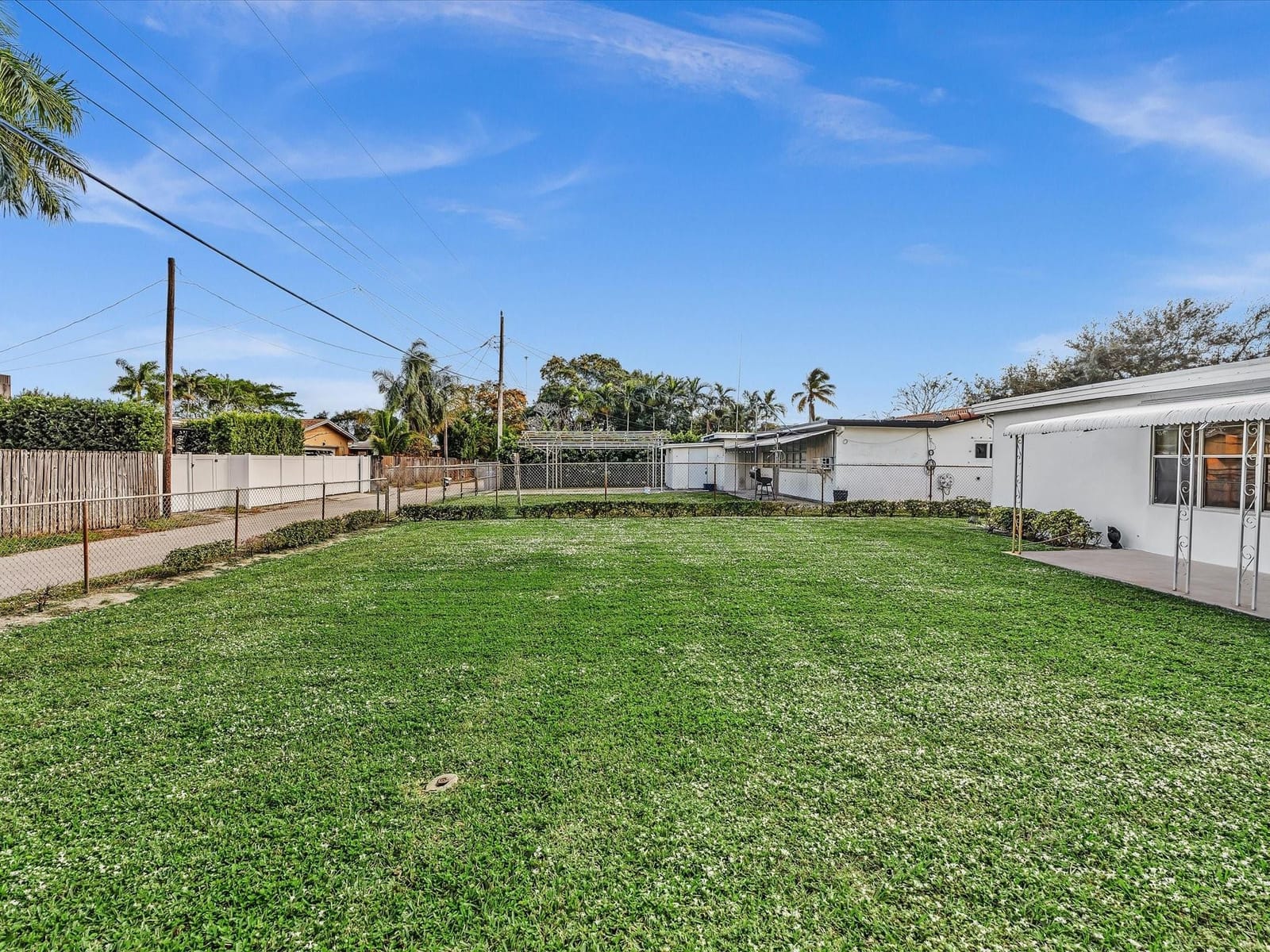 407 S Highland Drive, Hollywood, FL 33021 photo 17