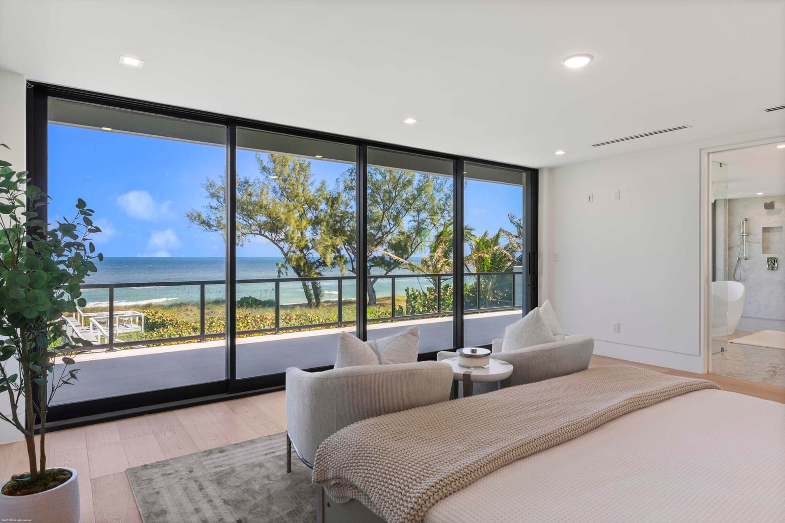 75 N Beach Road, Jupiter Island, FL 33455 photo 19