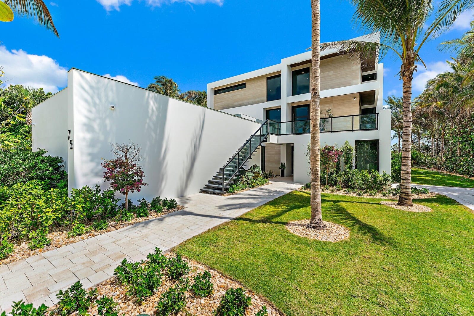 75 N Beach Road, Jupiter Island, FL 33455 photo 5