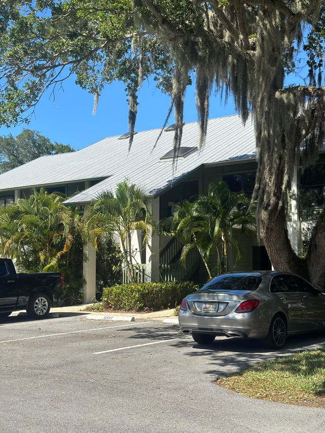 5270 SE Seascape Way 102, sold in Seascape I Condo, Stuart, FL