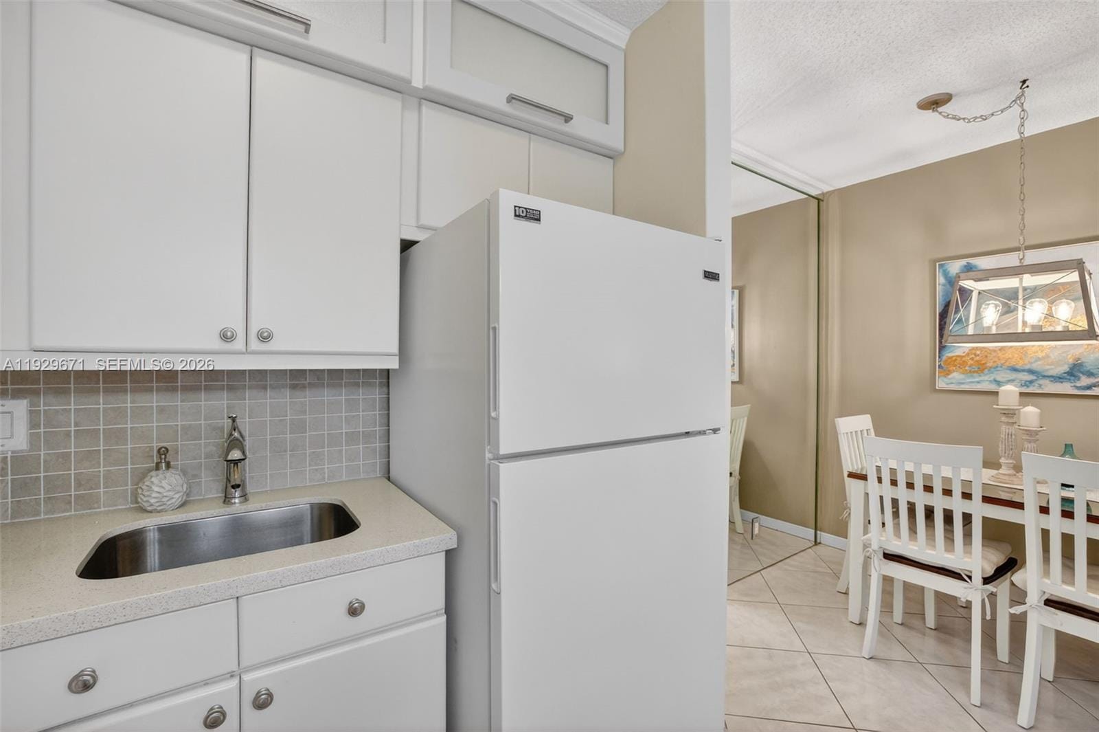 800 SW 10th Terrace 4T — photo 12