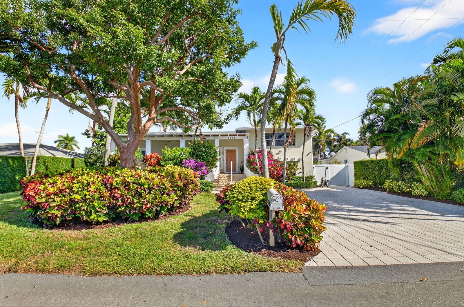 2830 SW 6th Street, Boynton Beach, FL 33435 photo 2