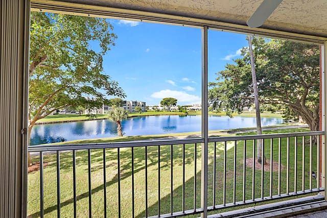 14623 Bonaire Boulevard 201, Delray Beach, FL 33446