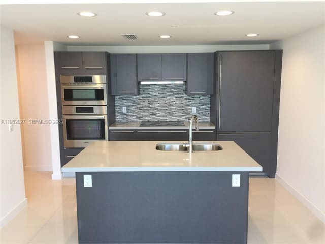 7875 NW 107th Avenue 417, sold in Midtown Doral, Doral, FL