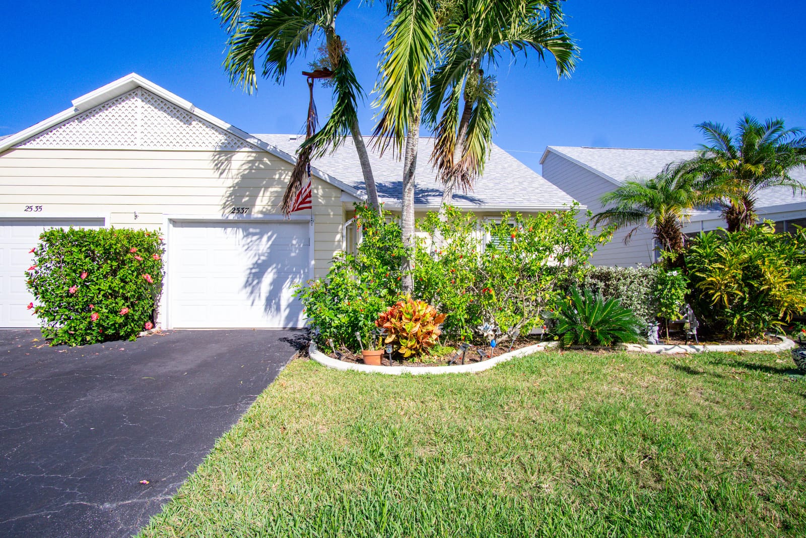 2537 SE Tropical East Circle E, Port St. Lucie, FL 34952