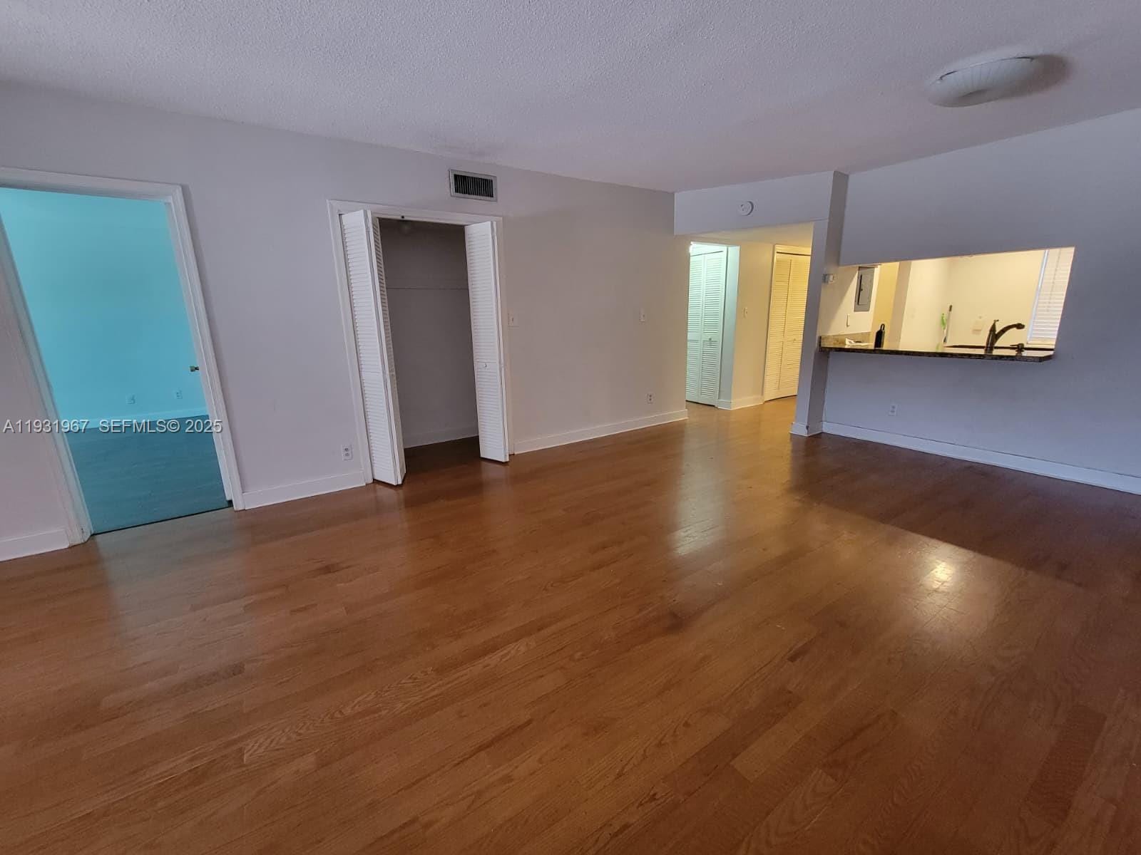 4321 NW 9th Avenue 102 — photo 10
