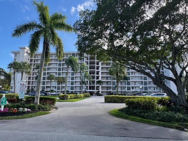 3100 N Palm Aire Drive 102, Pompano Beach, FL 33069, Pompano Beach