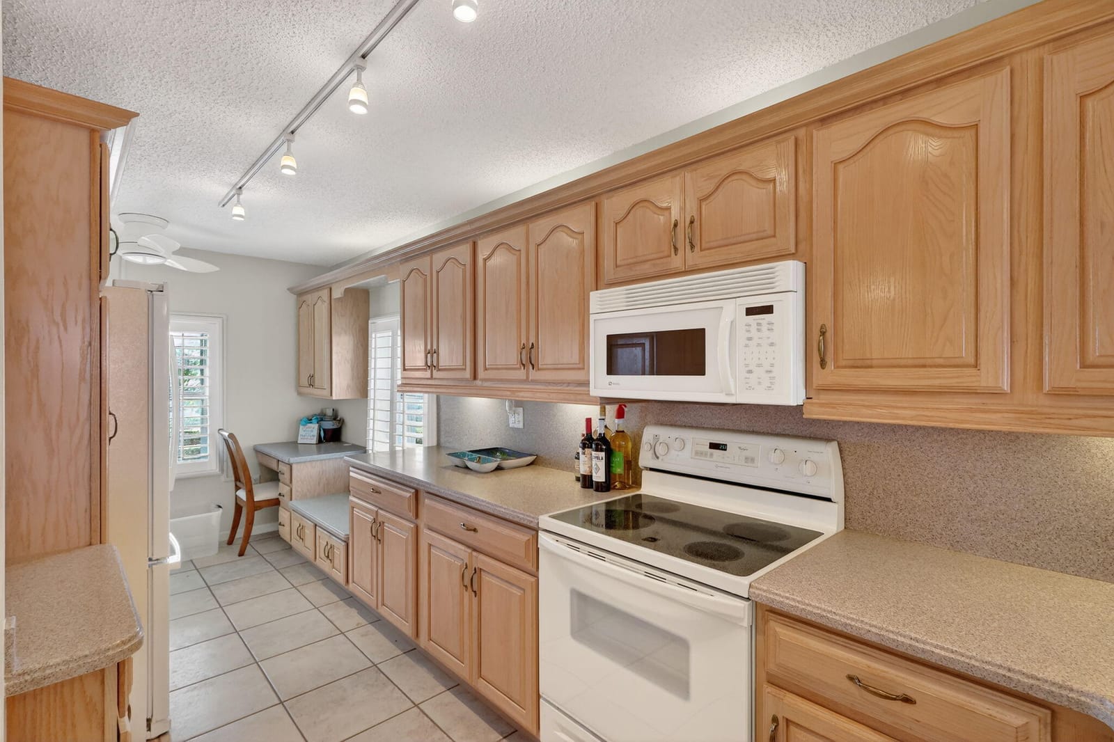10980 S Ocean Drive 311 — photo 6