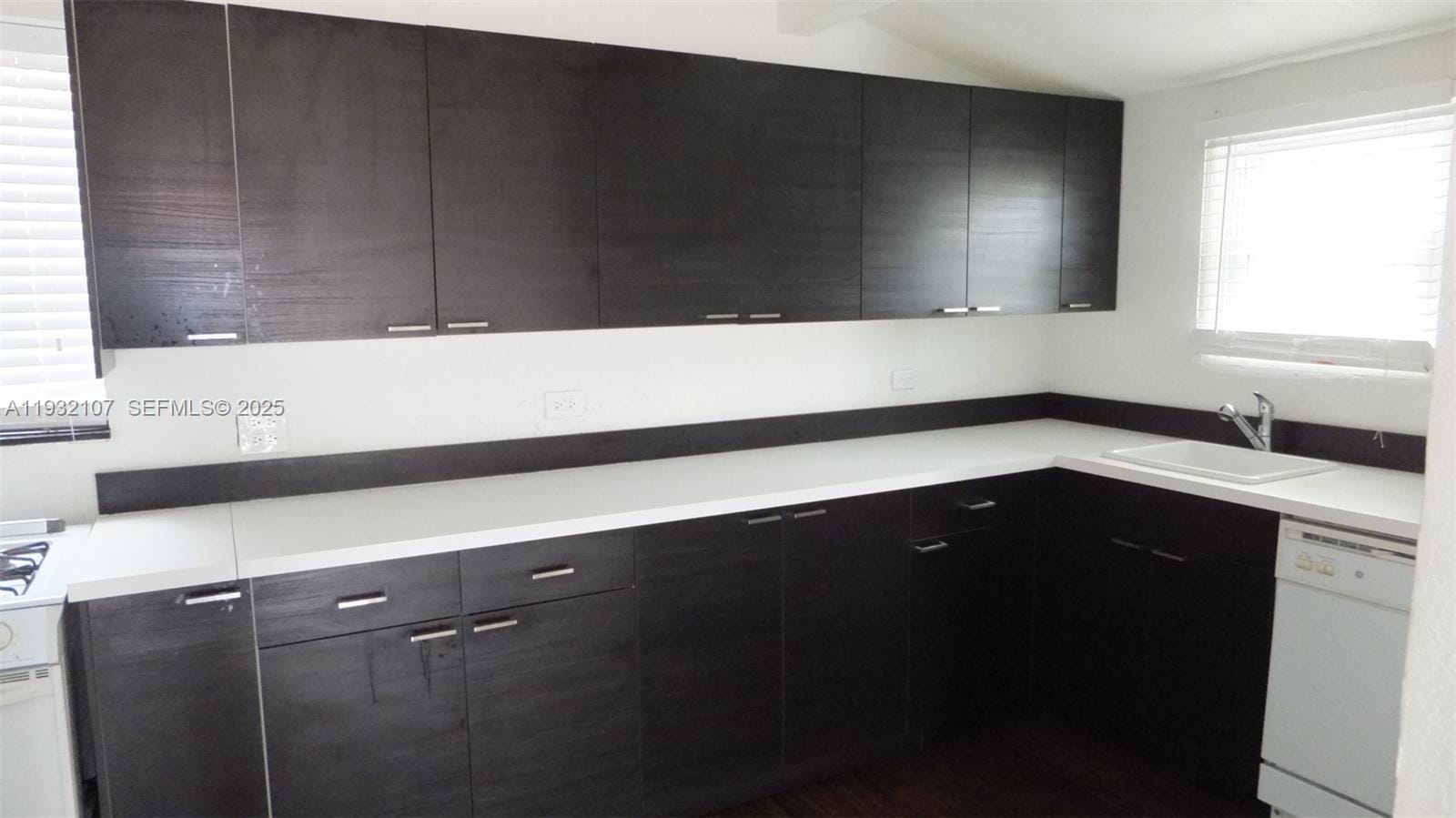 210 NE 110th Street — photo 10