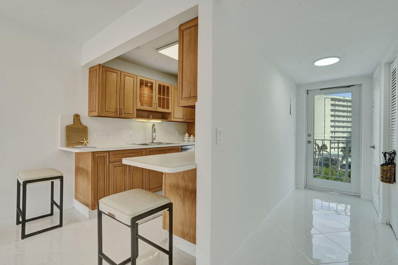 3100 S Ocean Boulevard 502, Highland Beach, FL 33487 photo 15