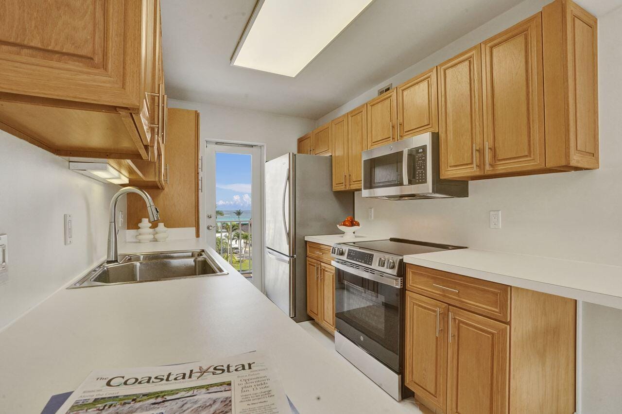 3100 S Ocean Boulevard 502, Highland Beach, FL 33487 photo 20
