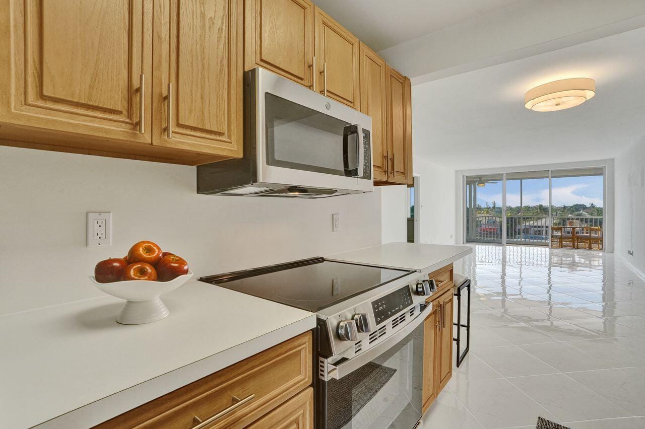 3100 S Ocean Boulevard 502, Highland Beach, FL 33487 photo 24