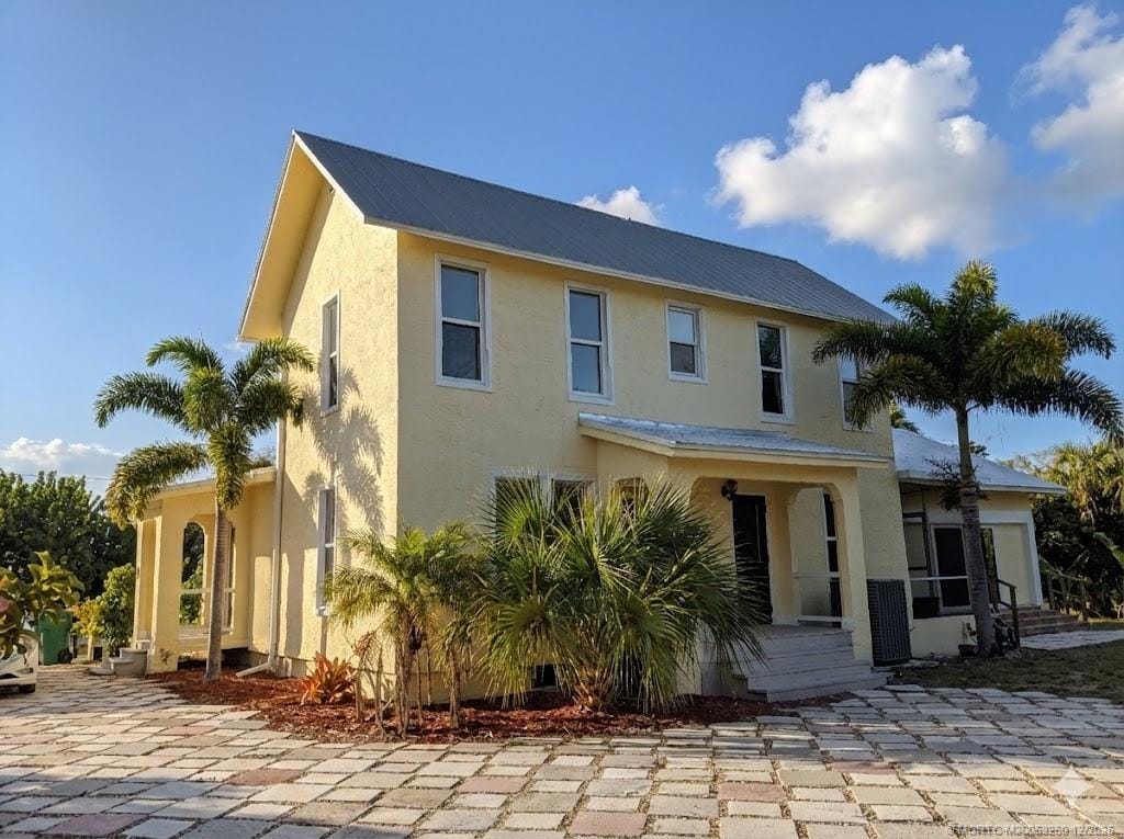 109 Riverview Drive, Jensen Beach, FL 34957