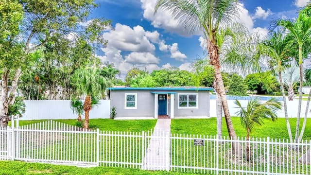 14920 Garfield Drive, Homestead, FL 33033