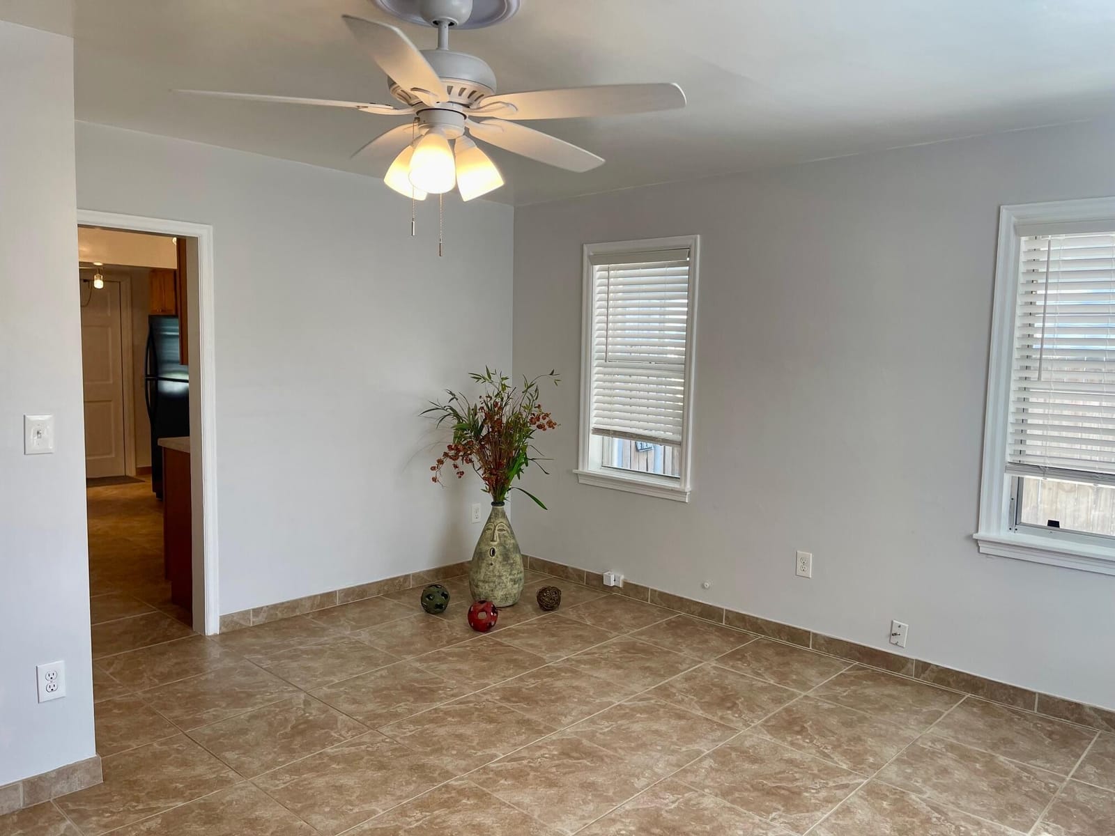 526 Worthmore Drive — photo 4