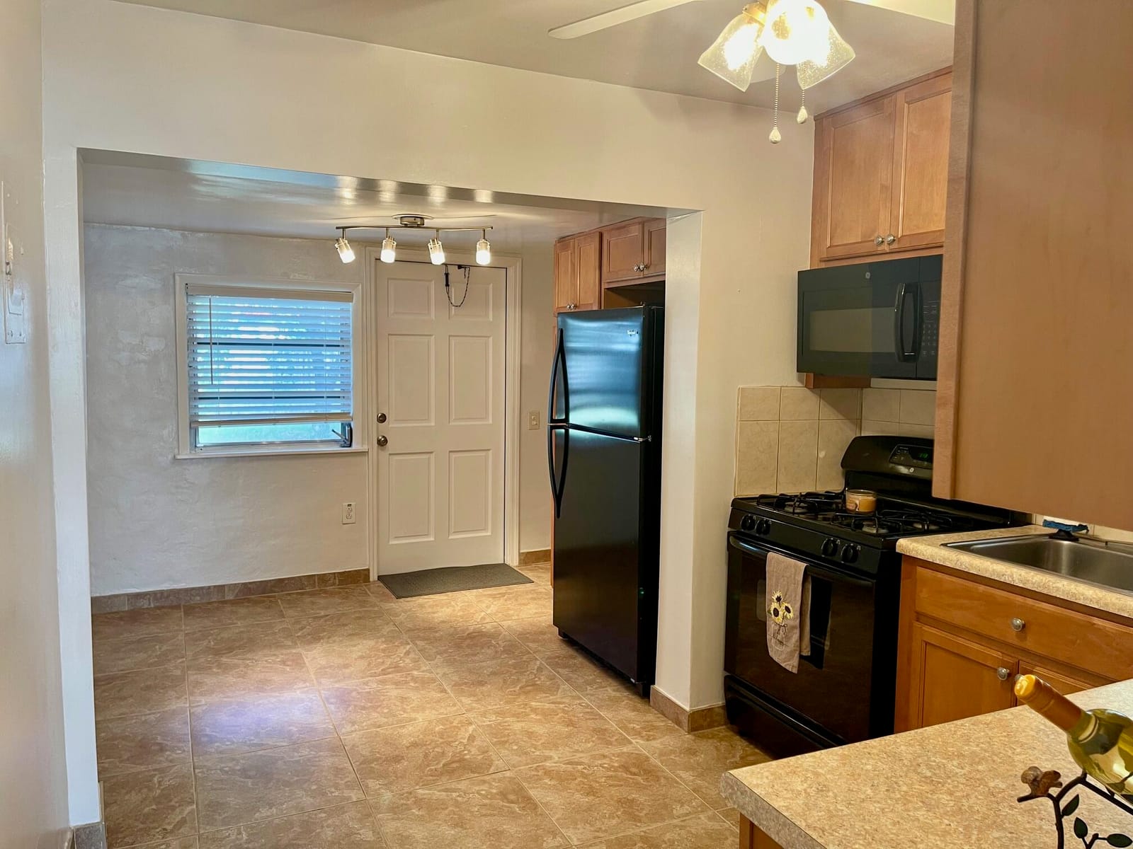 526 Worthmore Drive — photo 5