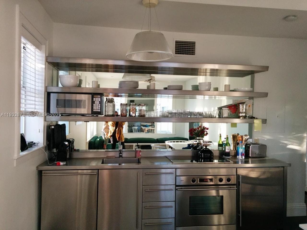 1027 Pennsylvania Avenue 301, Miami Beach, FL 33139 photo 5