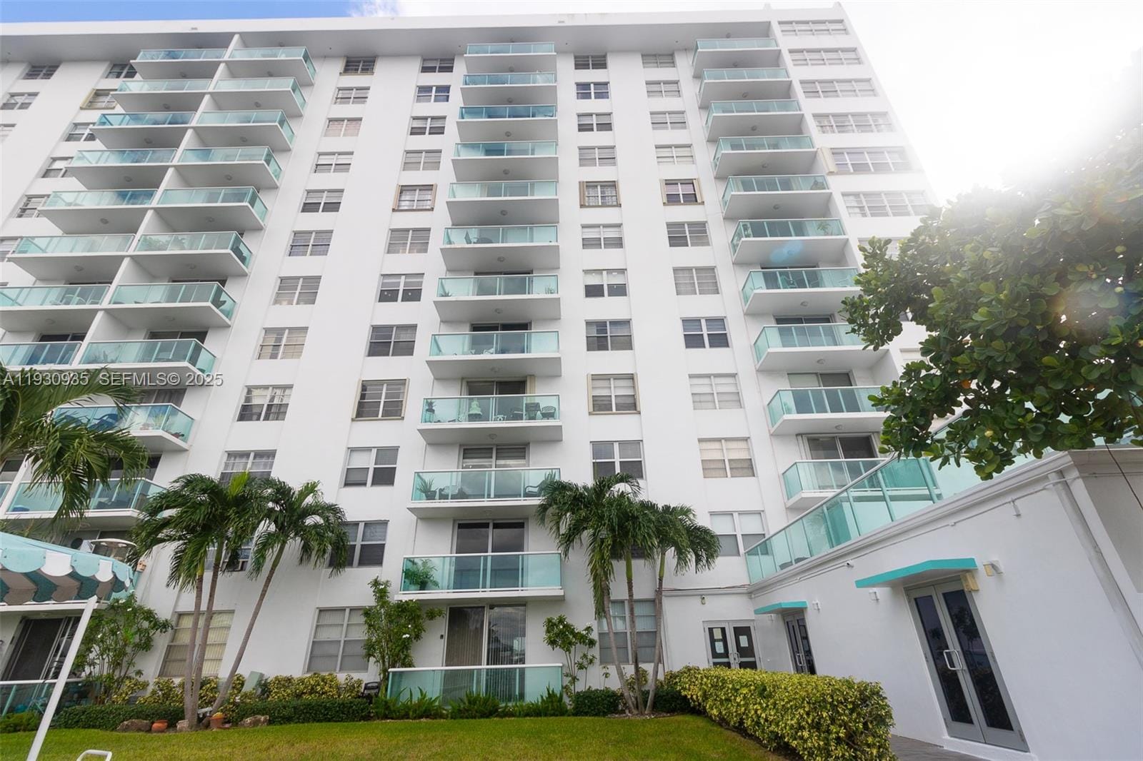 2841 NE 163rd Street 706, North Miami Beach, FL 33160 photo 19