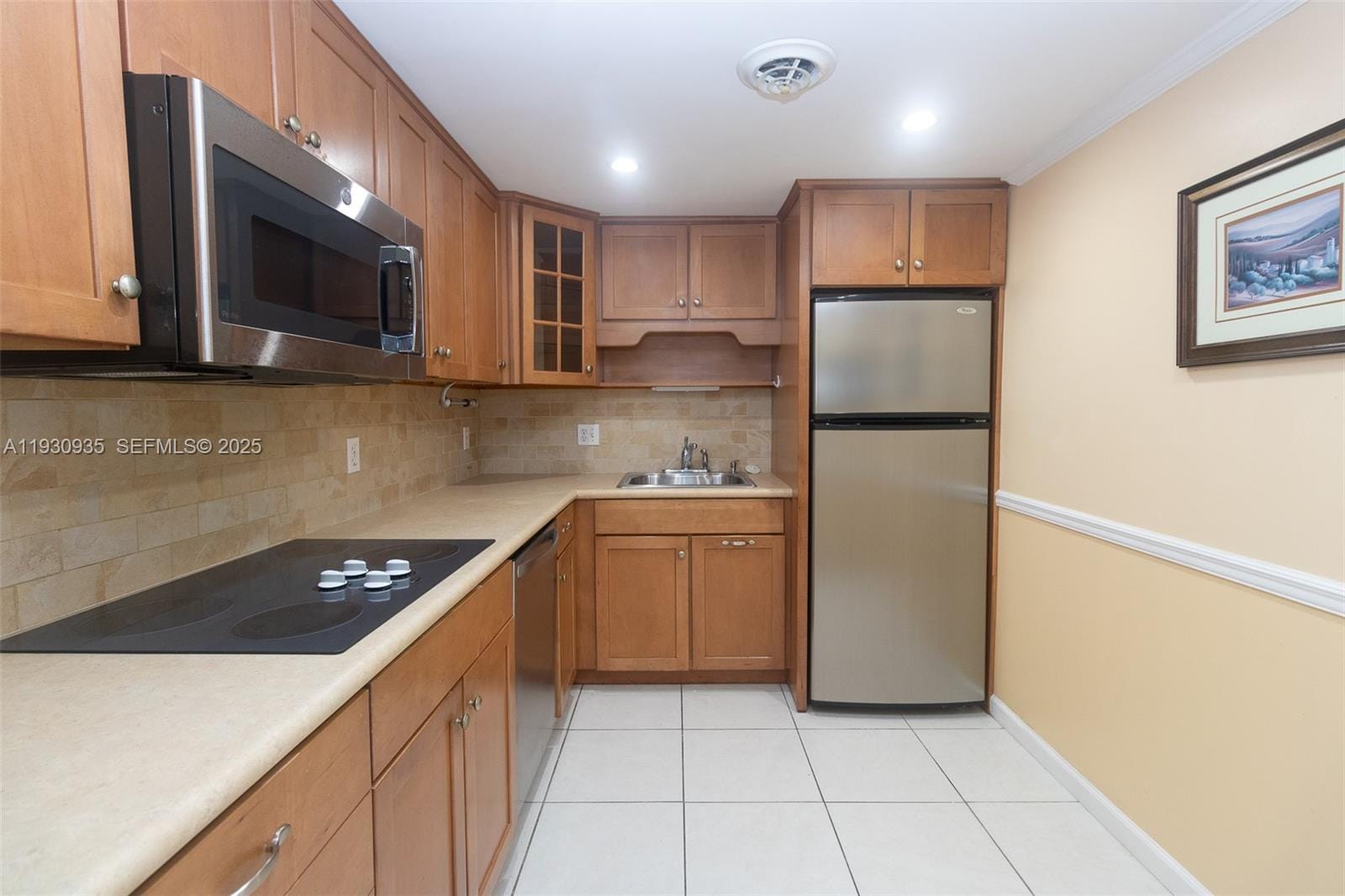 2841 NE 163rd Street 706, North Miami Beach, FL 33160 photo 5