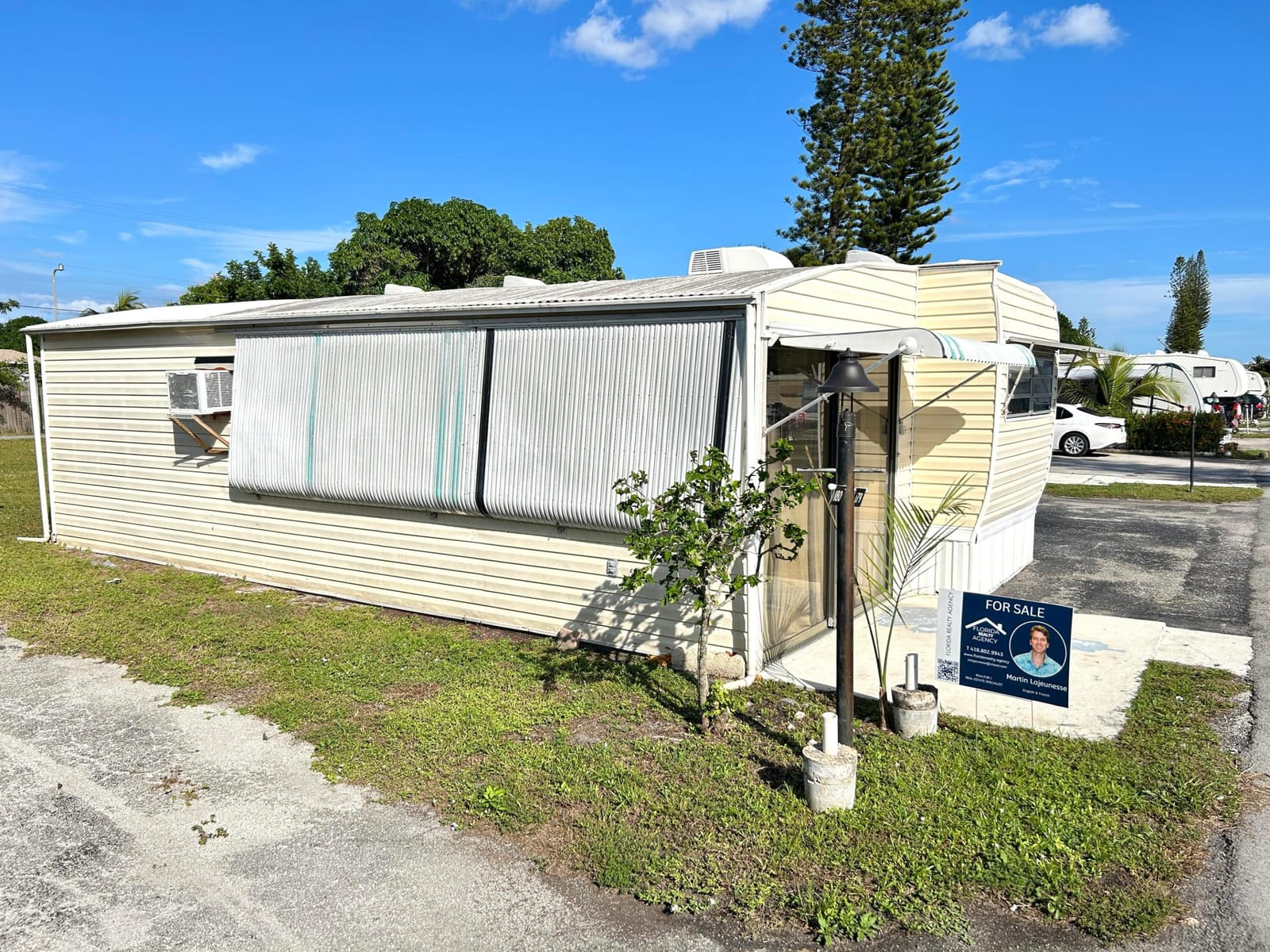875 NE 48 Th St Lot 179 — photo 3