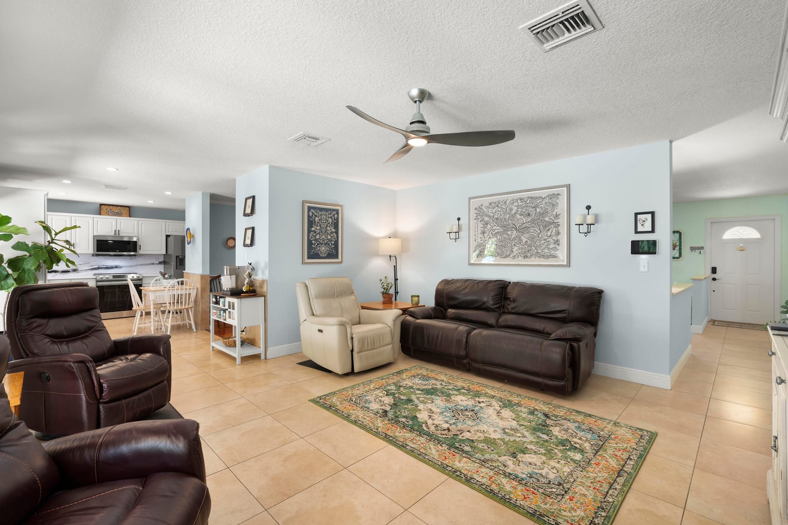 113 Barcelona Drive, Royal Palm Beach, FL 33411 photo 18