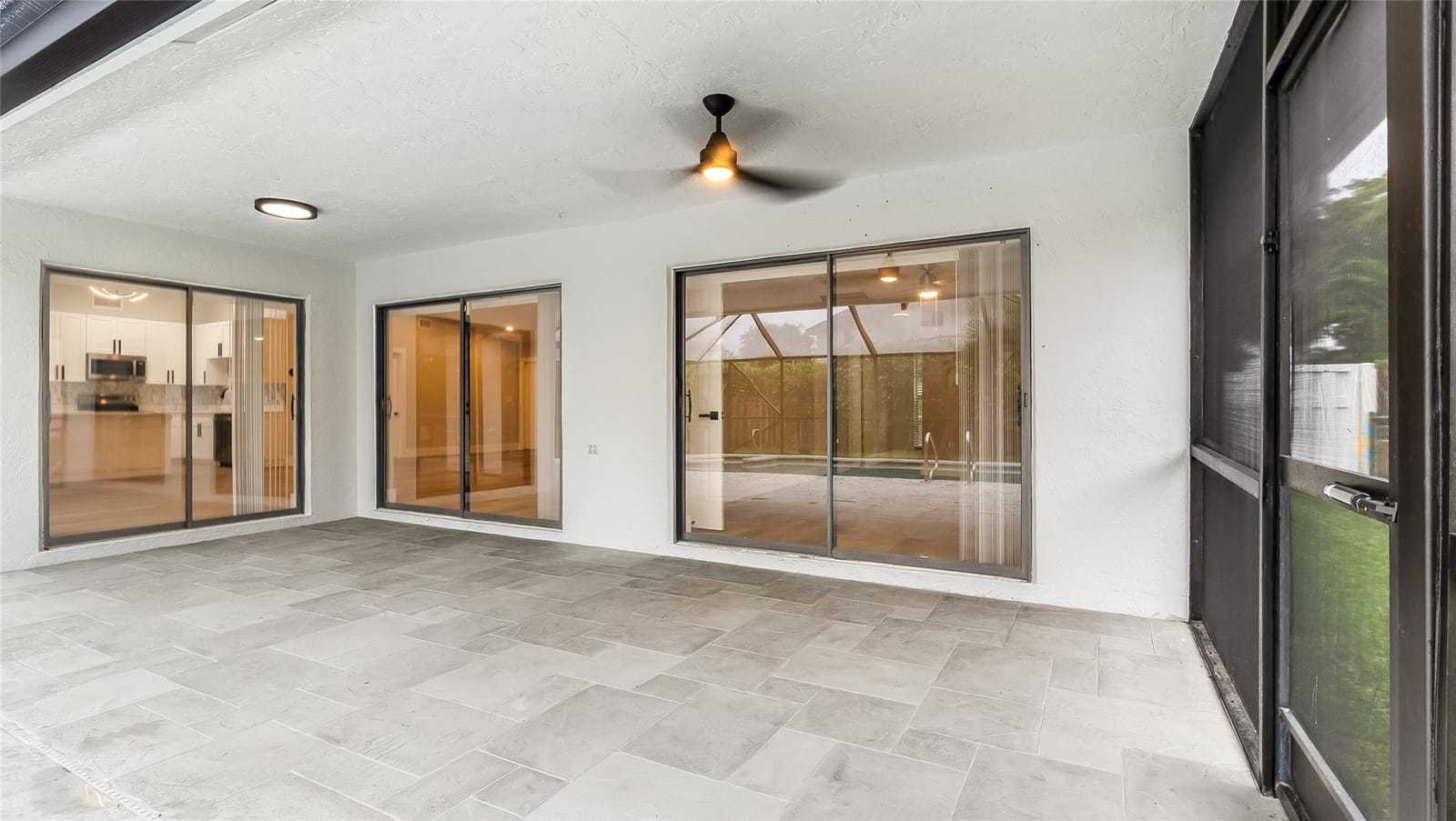 6411 NW 54th Drive — photo 7
