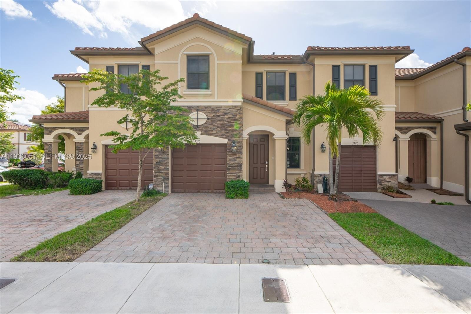 3316 W 91st Terrace, Hialeah, FL 33018 photo 2