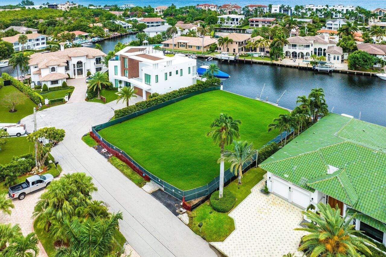 4211 Intracoastal Drive, Highland Beach, FL 33487 photo 2