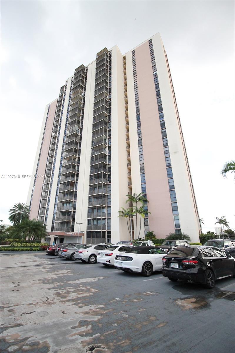 20379 W Country Club Drive 2237, Aventura, FL 33180, Aventura