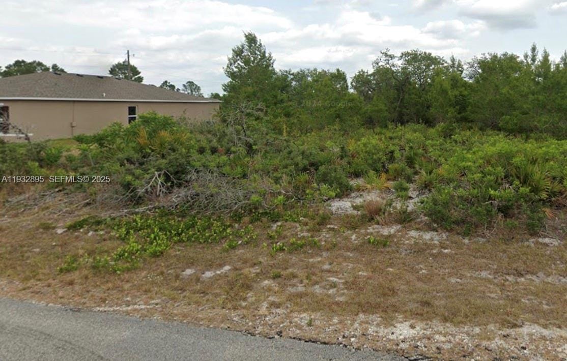 5846 Virtudes Street, Sebring, FL 33872 photo 2