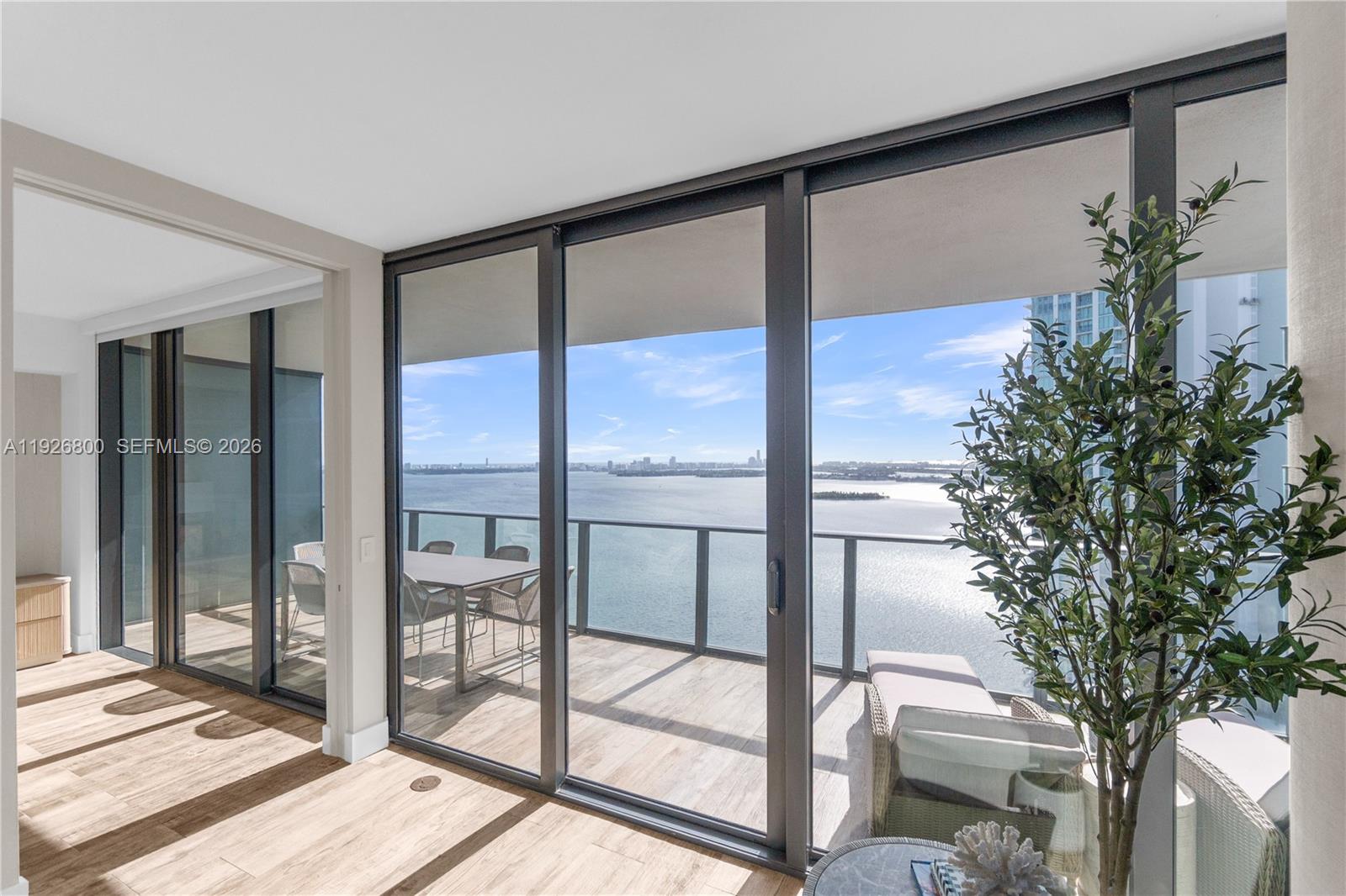 650 NE 32nd Street 2901, Miami, FL 33137, Miami