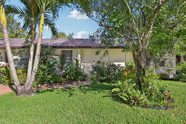 107 Lake Olive Drive, West Palm Beach, FL 33411