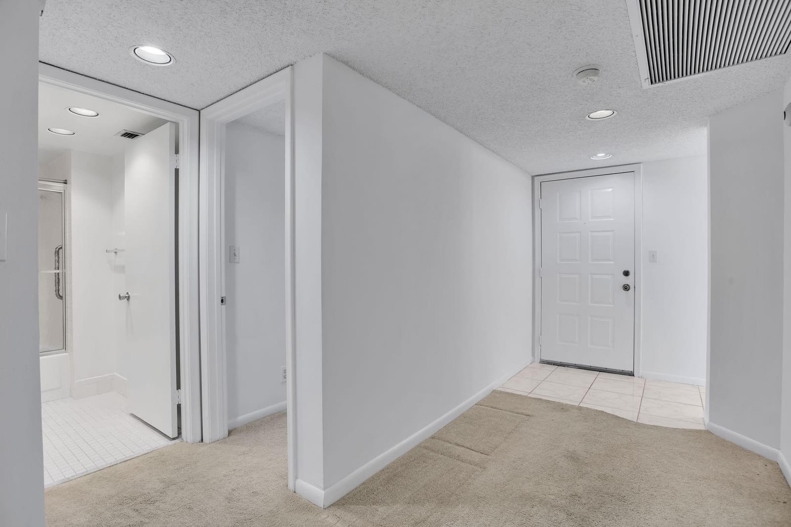 1501 Cayman Way C2, Coconut Creek, FL 33066 photo 4