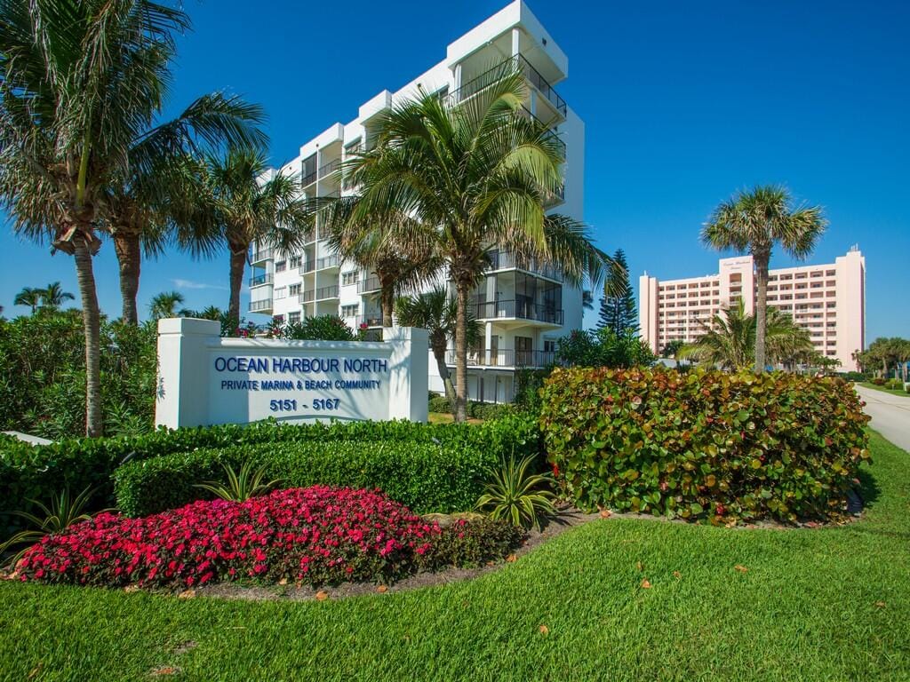 5167 N A1a Highway 502, Hutchinson Island, FL 34949