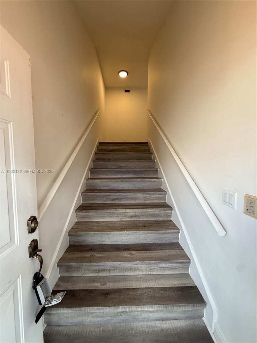 2634 SE 21st Court 203-C — photo 3