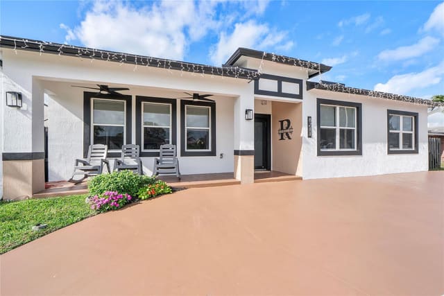 8211 NW 74th Avenue, sold in Sunflower First Add, Tamarac, FL
