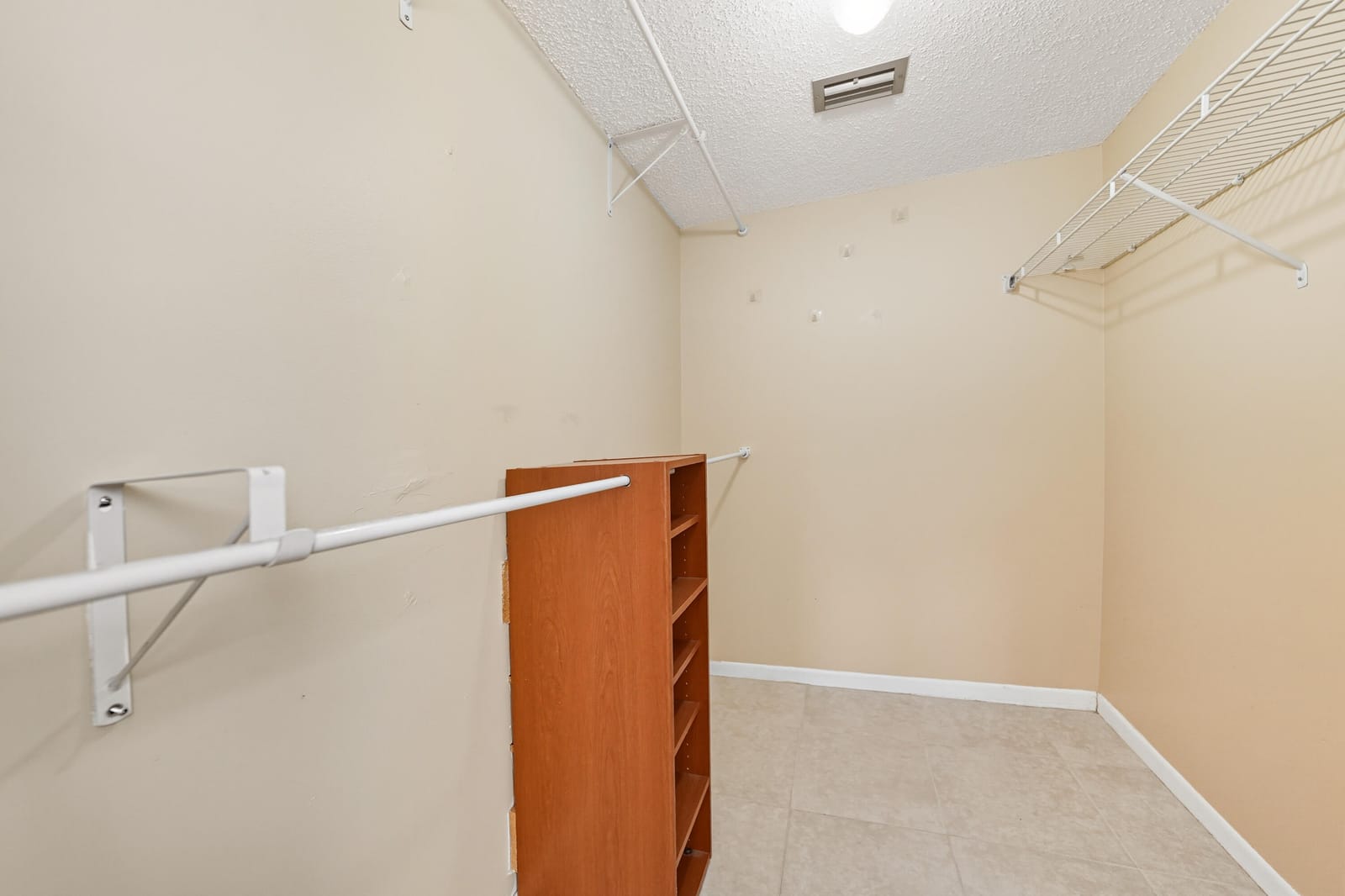 7091 Golf Colony Court 203, Lake Worth, FL 33467 photo 15