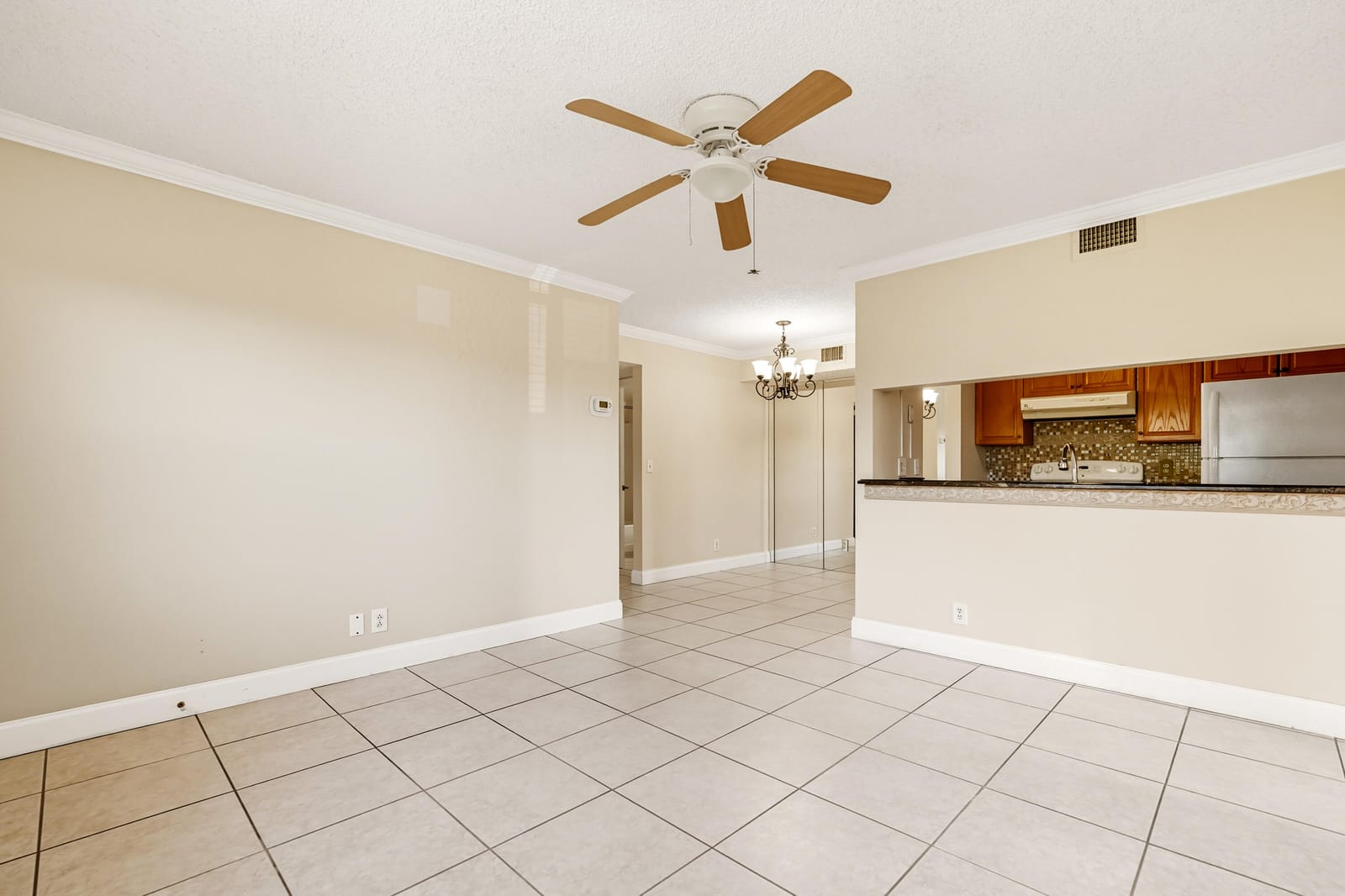 7091 Golf Colony Court 203, Lake Worth, FL 33467 photo 5