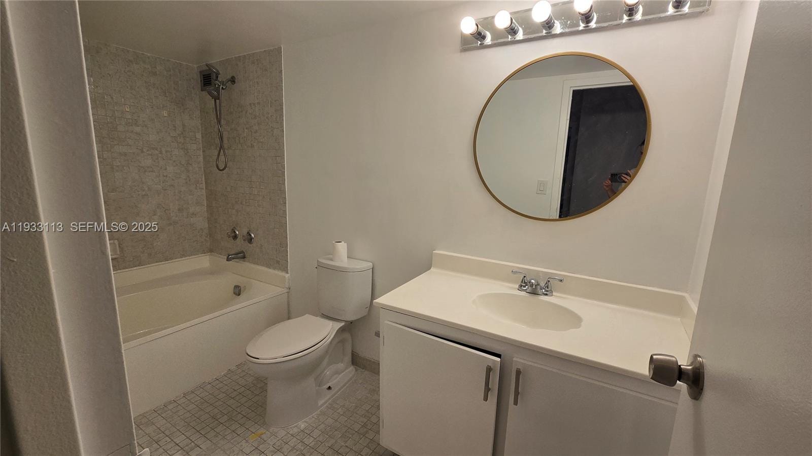 600 Parkview Drive 525, Hallandale Beach, FL 33009 photo 6